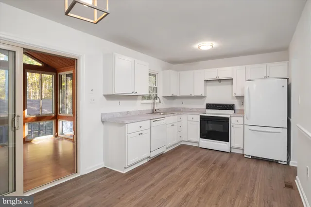 $499,990 | 732 Masons Beach Road, Deale, MD 20751