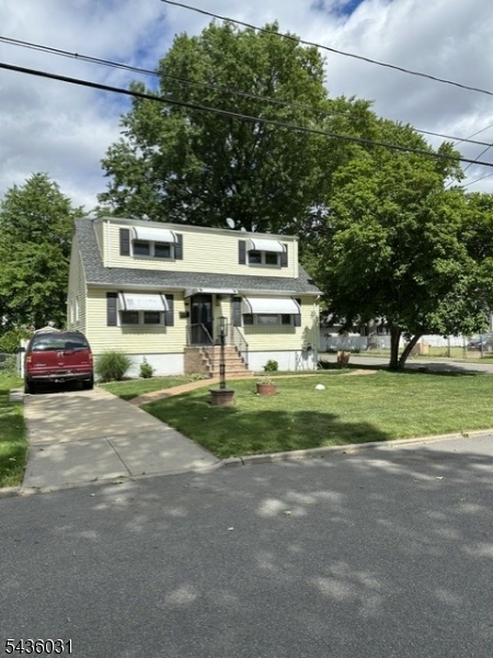 929 Warren Street, Unit 2 Roselle, NJ 07203 - Photo 4 of 39