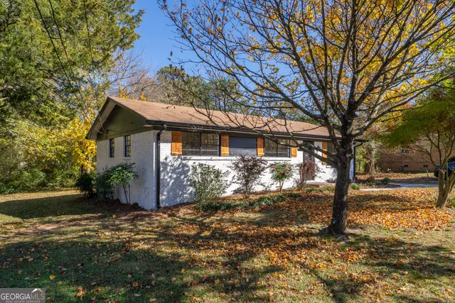 $299,950 | 511 Lee Byrd Road, Loganville, GA 30052