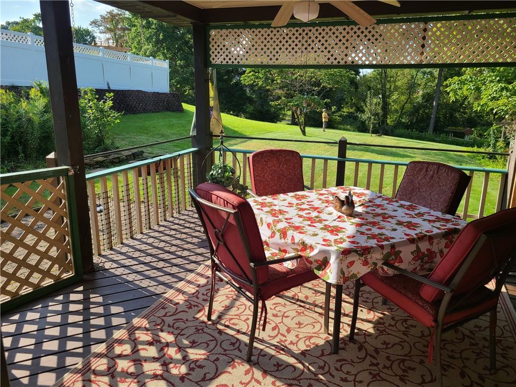 475 Herbst Manor Road Coraopolis, PA 15108 - Photo 15 of 24 Gallery Image 15