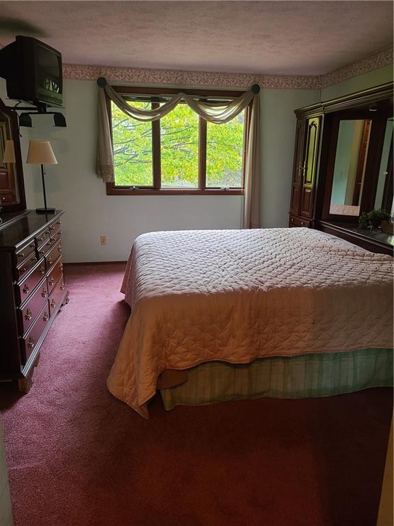 475 Herbst Manor Road Coraopolis, PA 15108 - Photo 9 of 24 Gallery Image 9