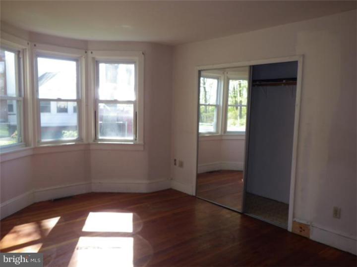 2504 State Rd. Croydon, PA 19021 - Photo 3 of 14 Gallery Image 3
