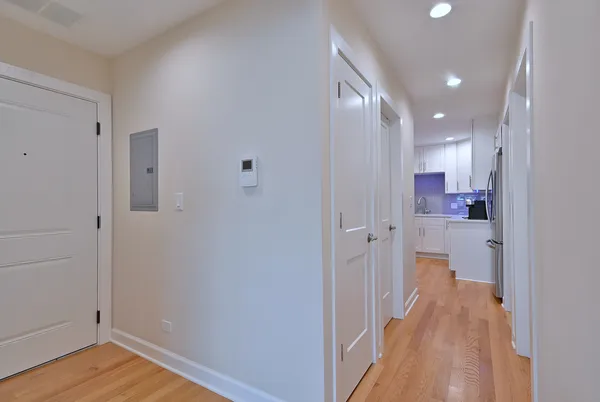 $249,900 | 3045 North Paris Avenue, Unit 203, River Grove, IL 60171