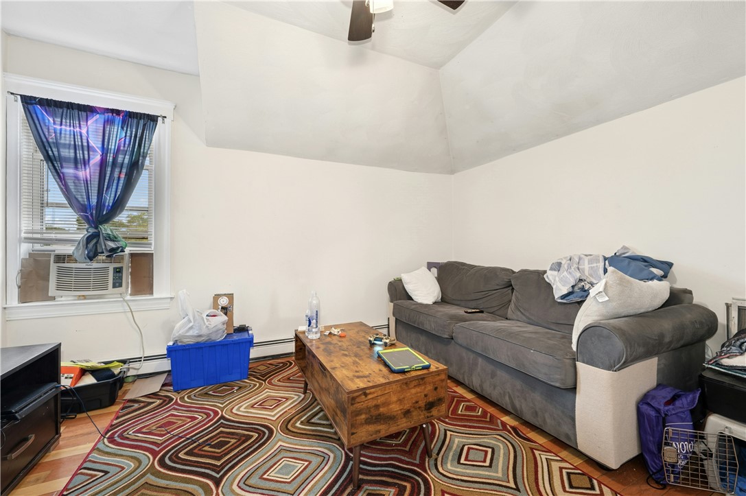 79 Winthrop Street Woonsocket, RI 02895 - Photo 27 of 42