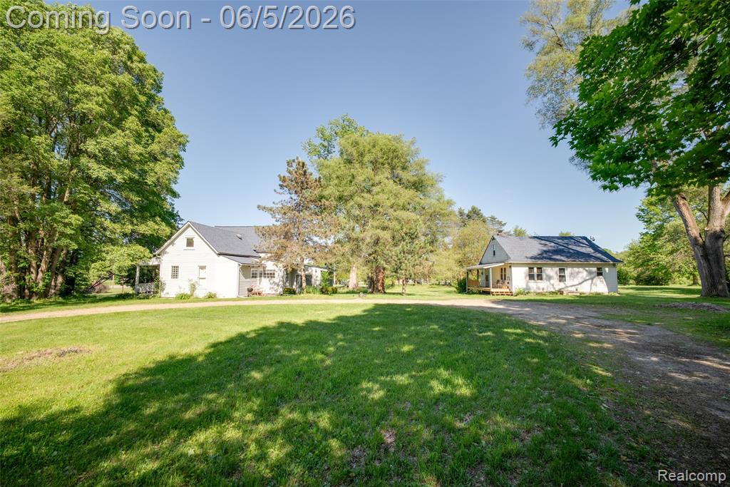 7016 Davison Road Davison, MI 48423 - Photo 2 of 42