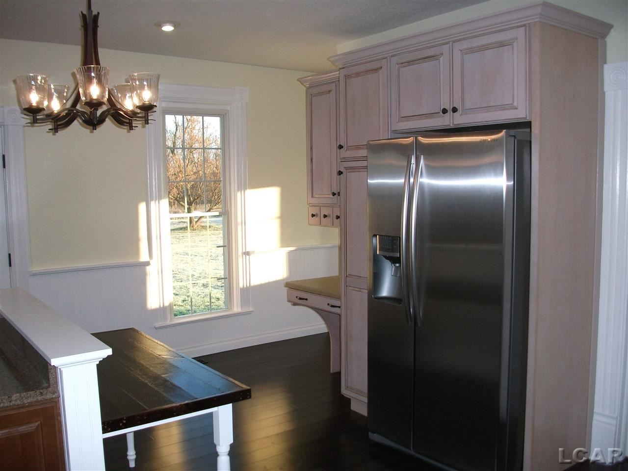 6786 Burton Road Adrian, MI 49221 - Photo 3 of 25