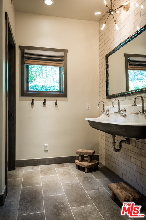 38 Haldeman Road Santa Monica, CA 90402 - Photo 33 of 54 Gallery Image 33