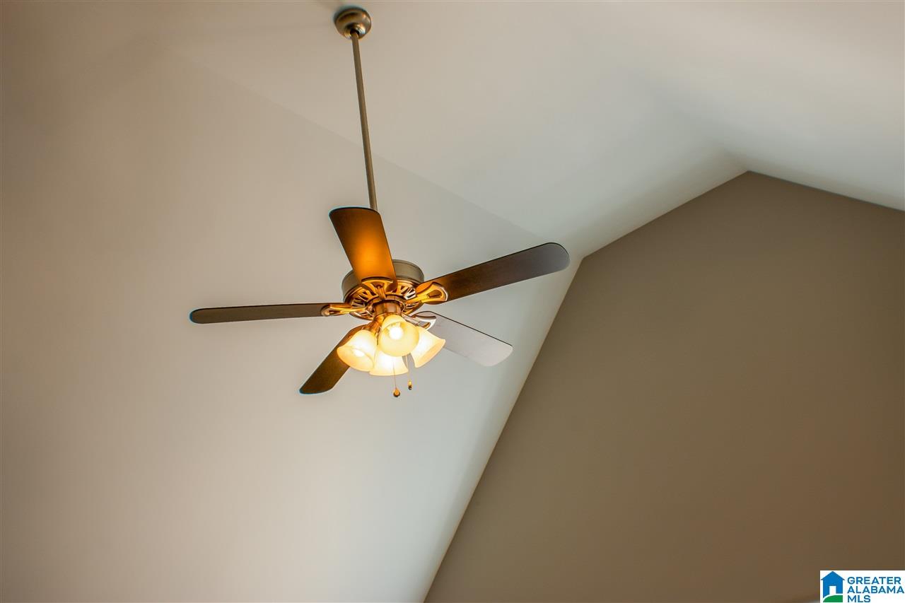 2592 Elvester Road Warrior, AL 35180 - Photo 15 of 26