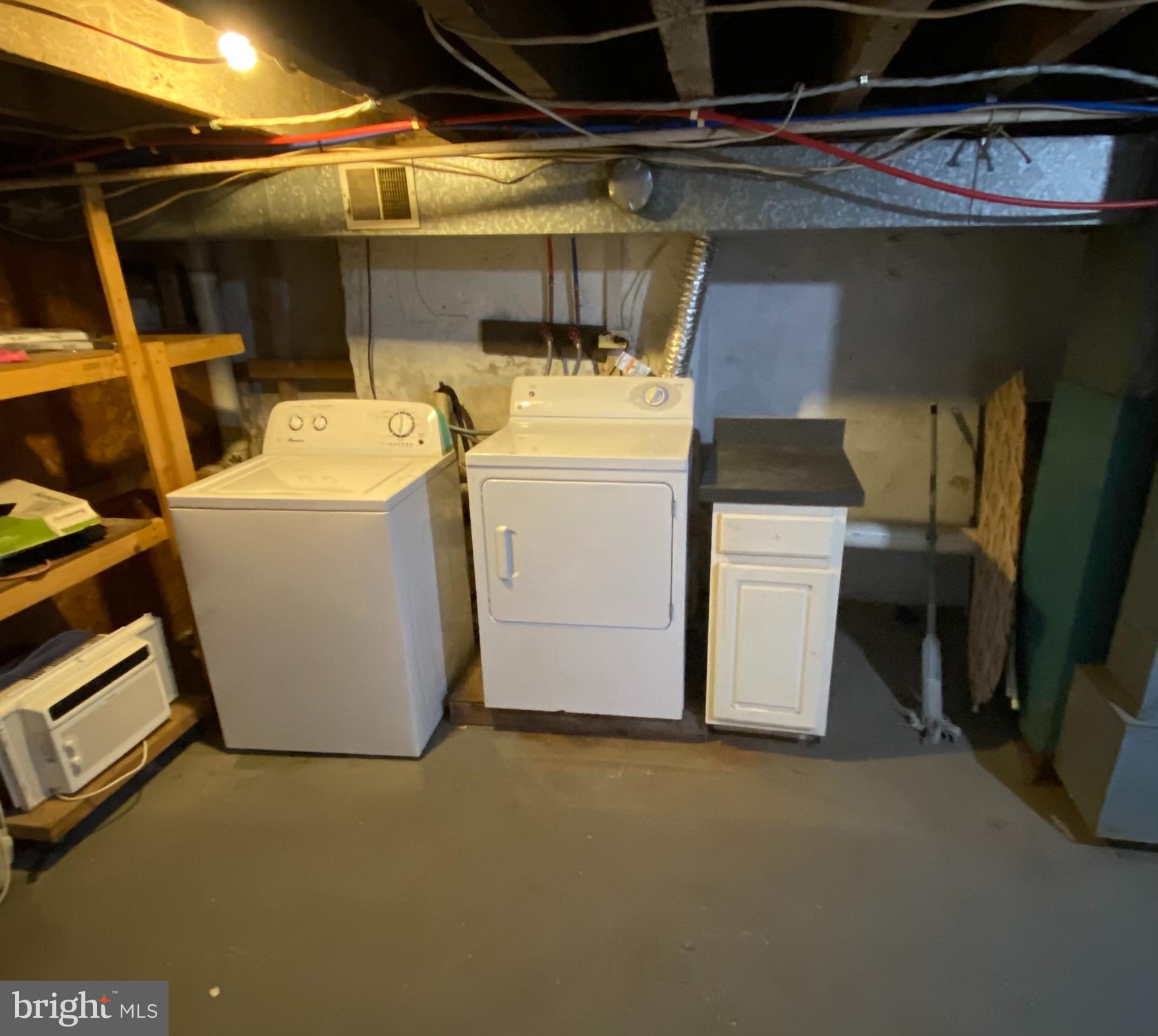 4450 Baker Street Philadelphia, PA 19127 - Photo 12 of 13