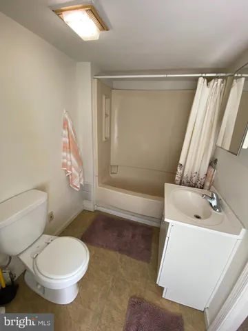 $1,850 | 4450 Baker Street, Philadelphia, PA 19127