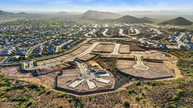 $789,990 | 6952 West Buckhorn Trail, Peoria, AZ 85383