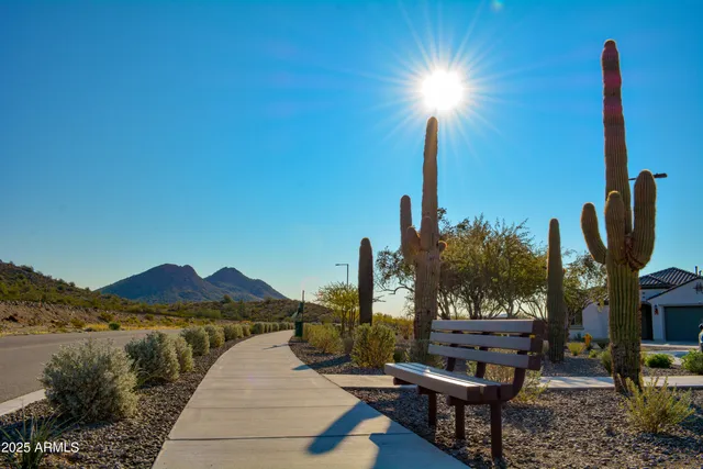 $789,990 | 6952 West Buckhorn Trail, Peoria, AZ 85383