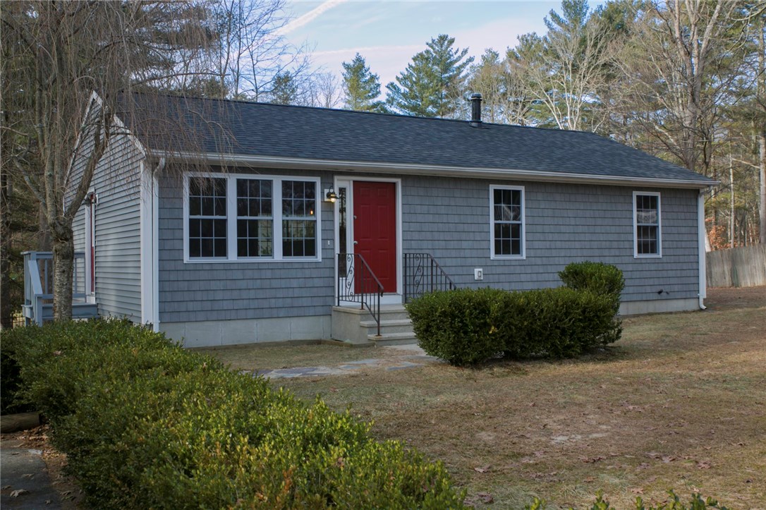 55 Kearns Road Glocester, RI 02814 - Photo 1 of 20 Gallery Image 1