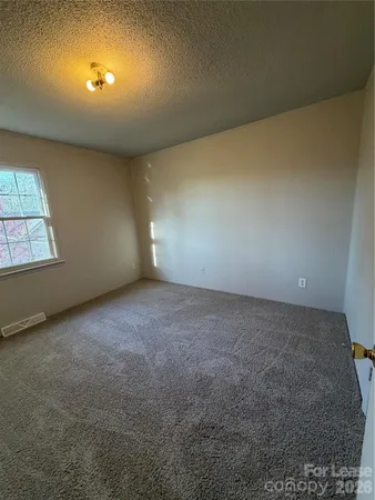 $995 | 318 North Poplar Street, Unit 2, Gastonia, NC 28054