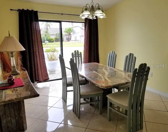 $3,200 | 3857 Kingston Boulevard, Sarasota, FL 34238