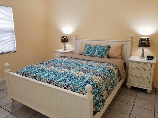 $3,200 | 3857 Kingston Boulevard, Sarasota, FL 34238