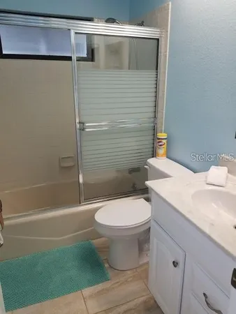 $3,200 | 3857 Kingston Boulevard, Sarasota, FL 34238