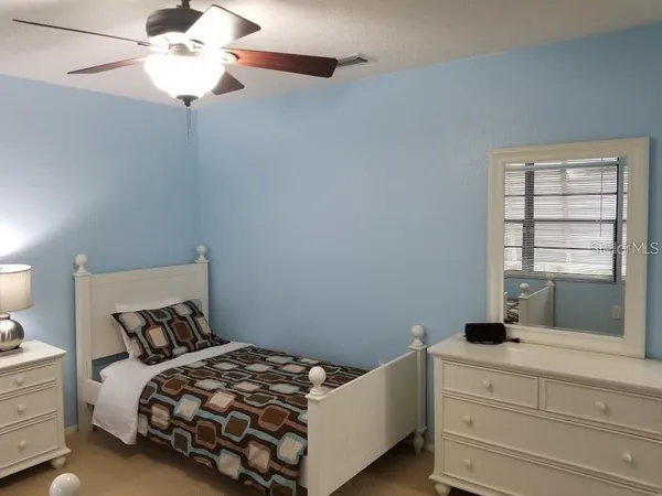 $3,200 | 3857 Kingston Boulevard, Sarasota, FL 34238