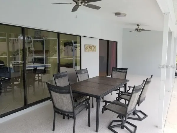 $3,200 | 3857 Kingston Boulevard, Sarasota, FL 34238