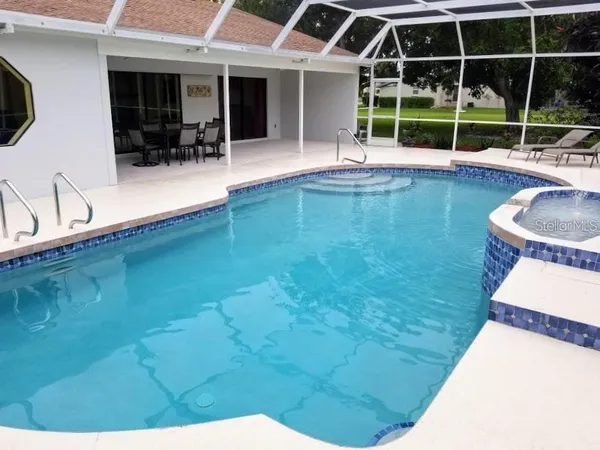 $3,200 | 3857 Kingston Boulevard, Sarasota, FL 34238
