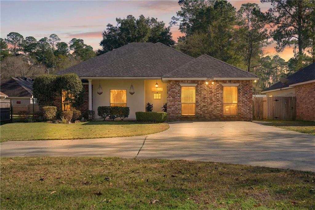 20366 Helenbirg Road Covington, LA 70433 - Photo 3 of 26