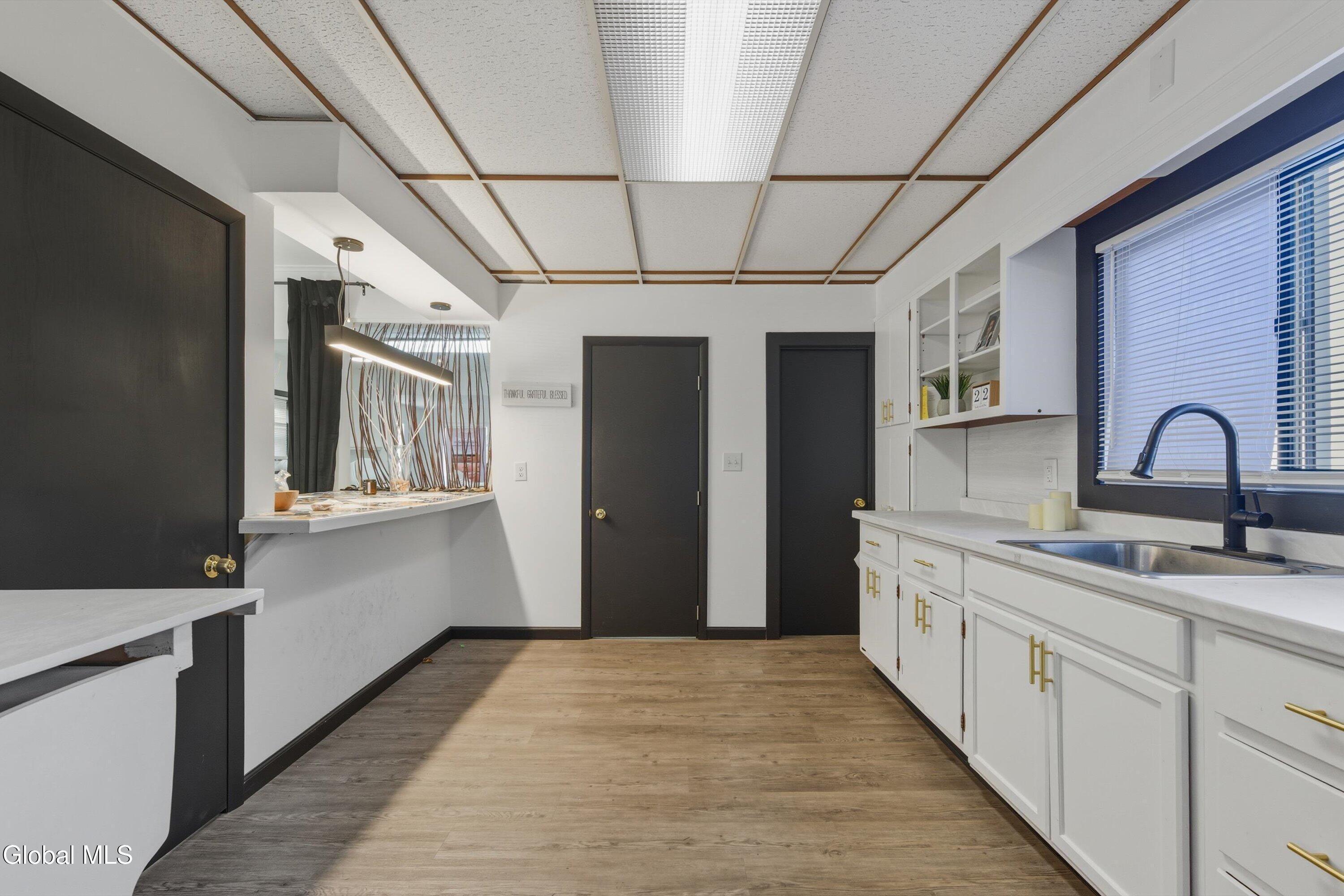 460 Maple Avenue Greenfield, NY 12866 - Photo 7 of 16 Kitchen