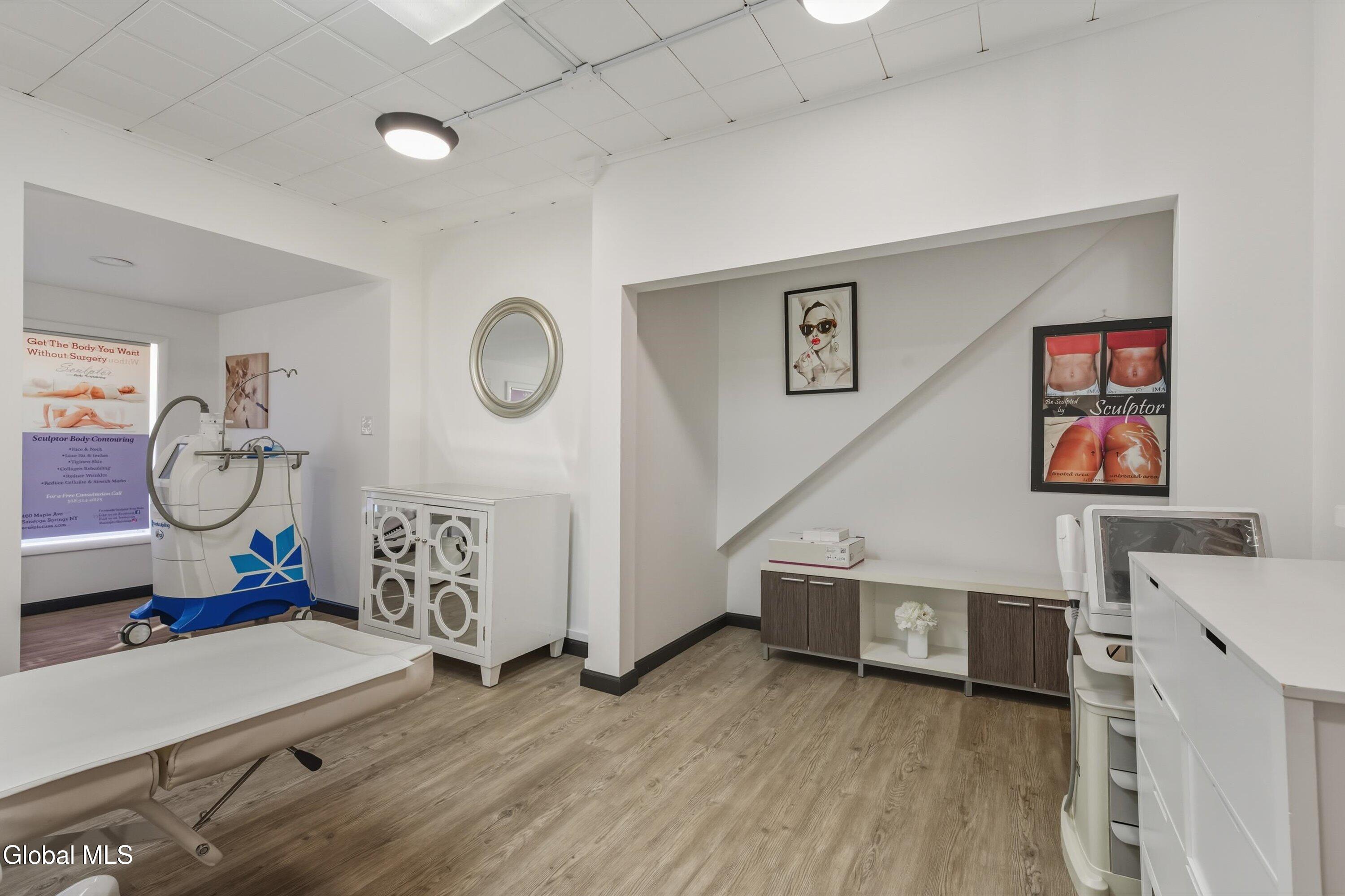 460 Maple Avenue Greenfield, NY 12866 - Photo 9 of 16 Room