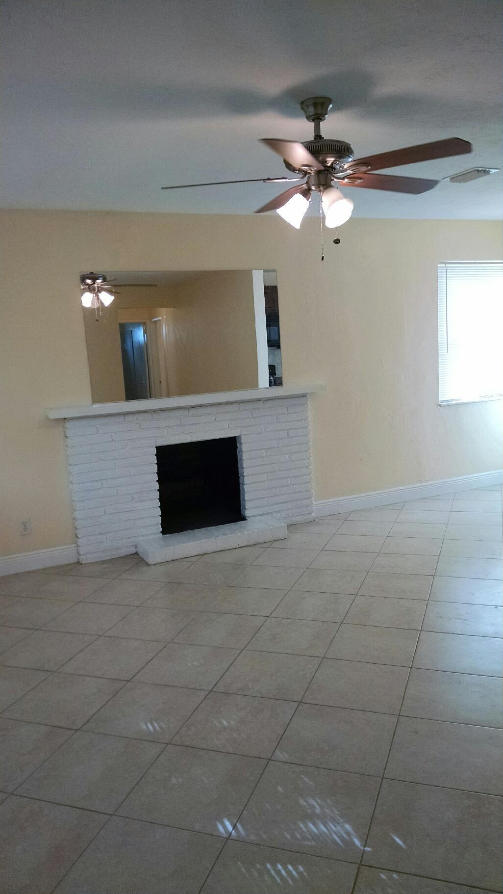 801 Beech Road West Palm Beach, FL 33409 - Photo 4 of 6 IMG_20150204_143426310