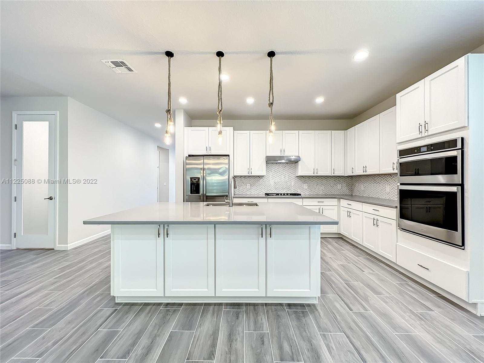 2419 Park Ridge Apopka, FL 32712 - Photo 14 of 62 Gallery Image 14