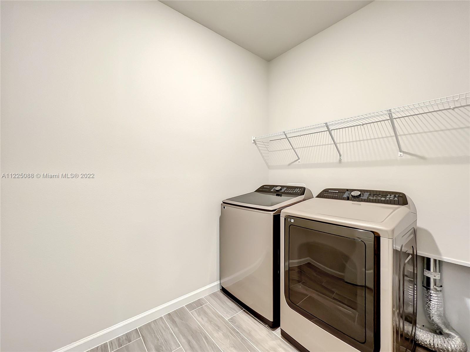 2419 Park Ridge Apopka, FL 32712 - Photo 44 of 62 Gallery Image 44