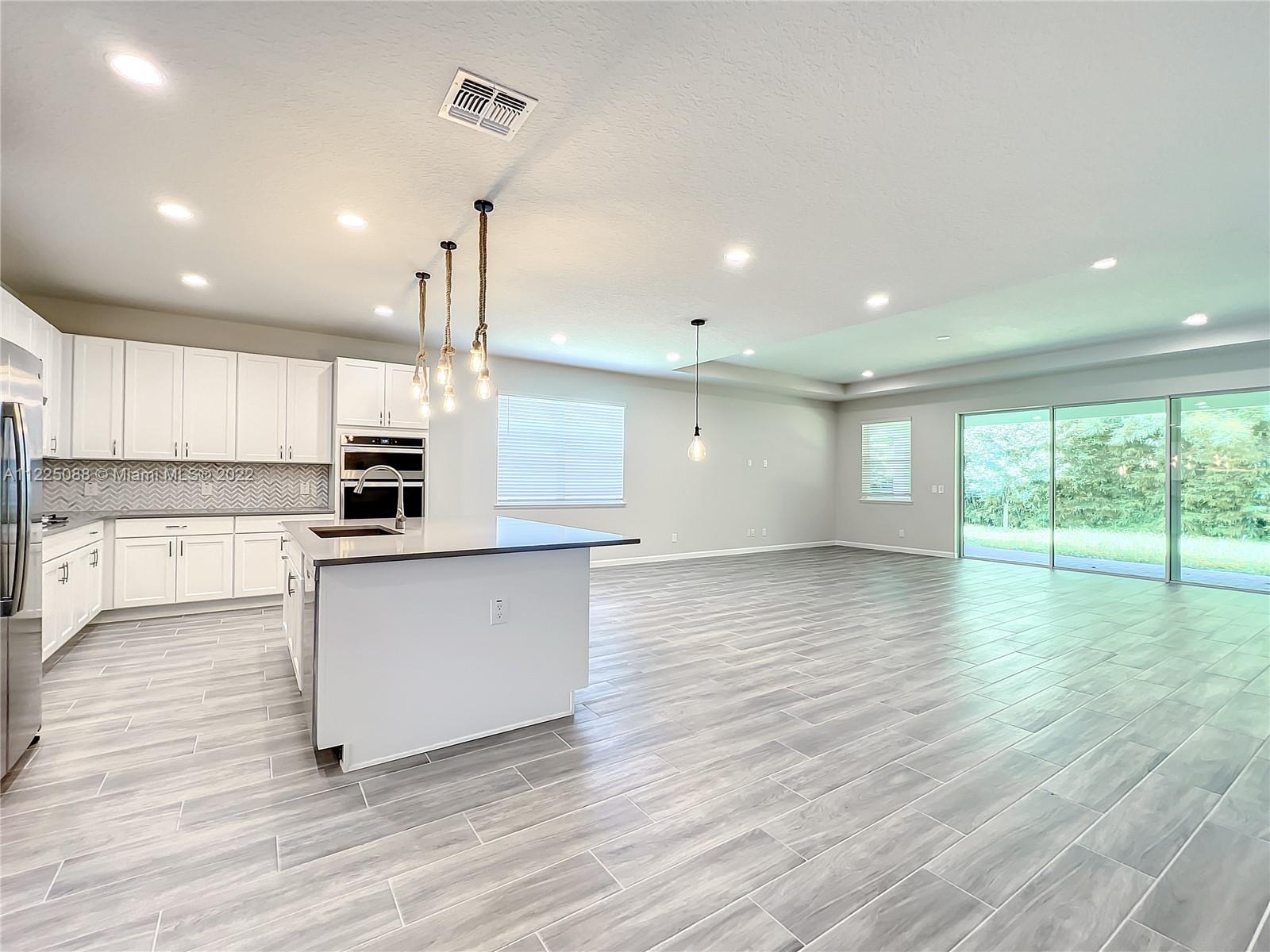 2419 Park Ridge Apopka, FL 32712 - Photo 7 of 62 Gallery Image 7