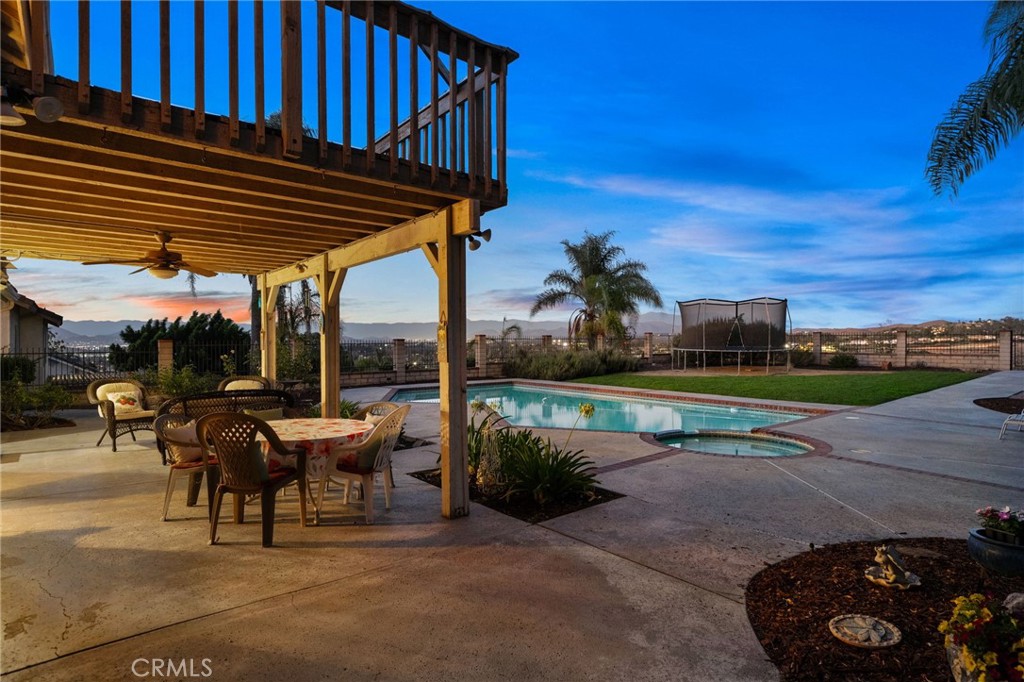 16584 Creekside Road Riverside, CA 92503 - Photo 49 of 56