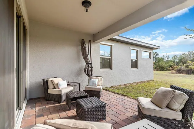 a house view with a outdoor space