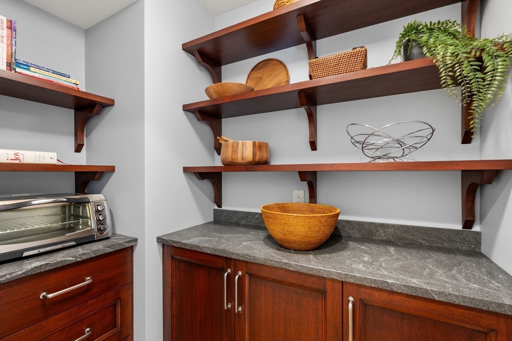 123 Lincoln Road Lincoln, MA 01773 - Photo 15 of 40 Gallery Image 15