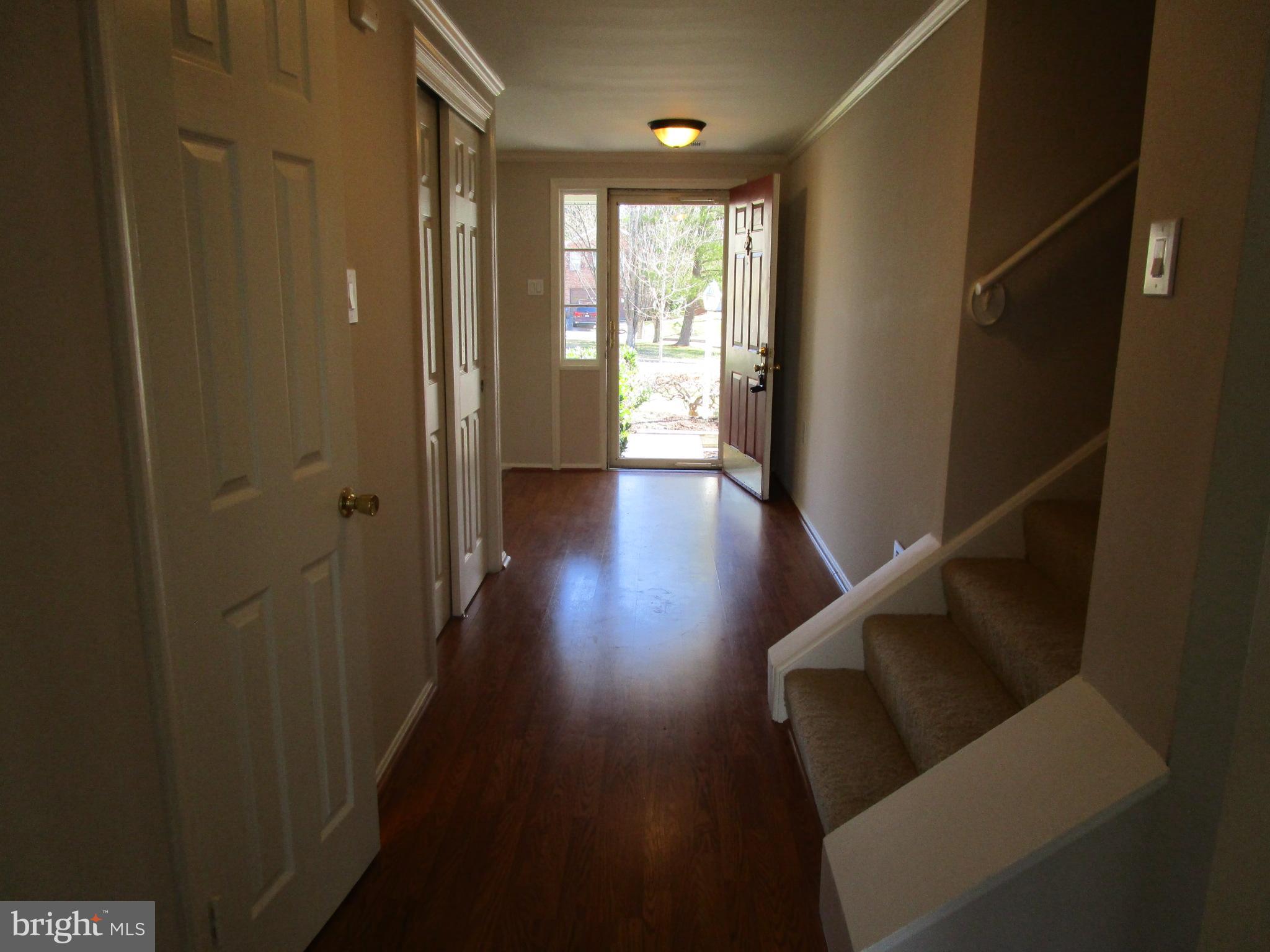 10128 Roveout Lane Columbia, MD 21046 - Photo 24 of 35 Foyer, half bath,