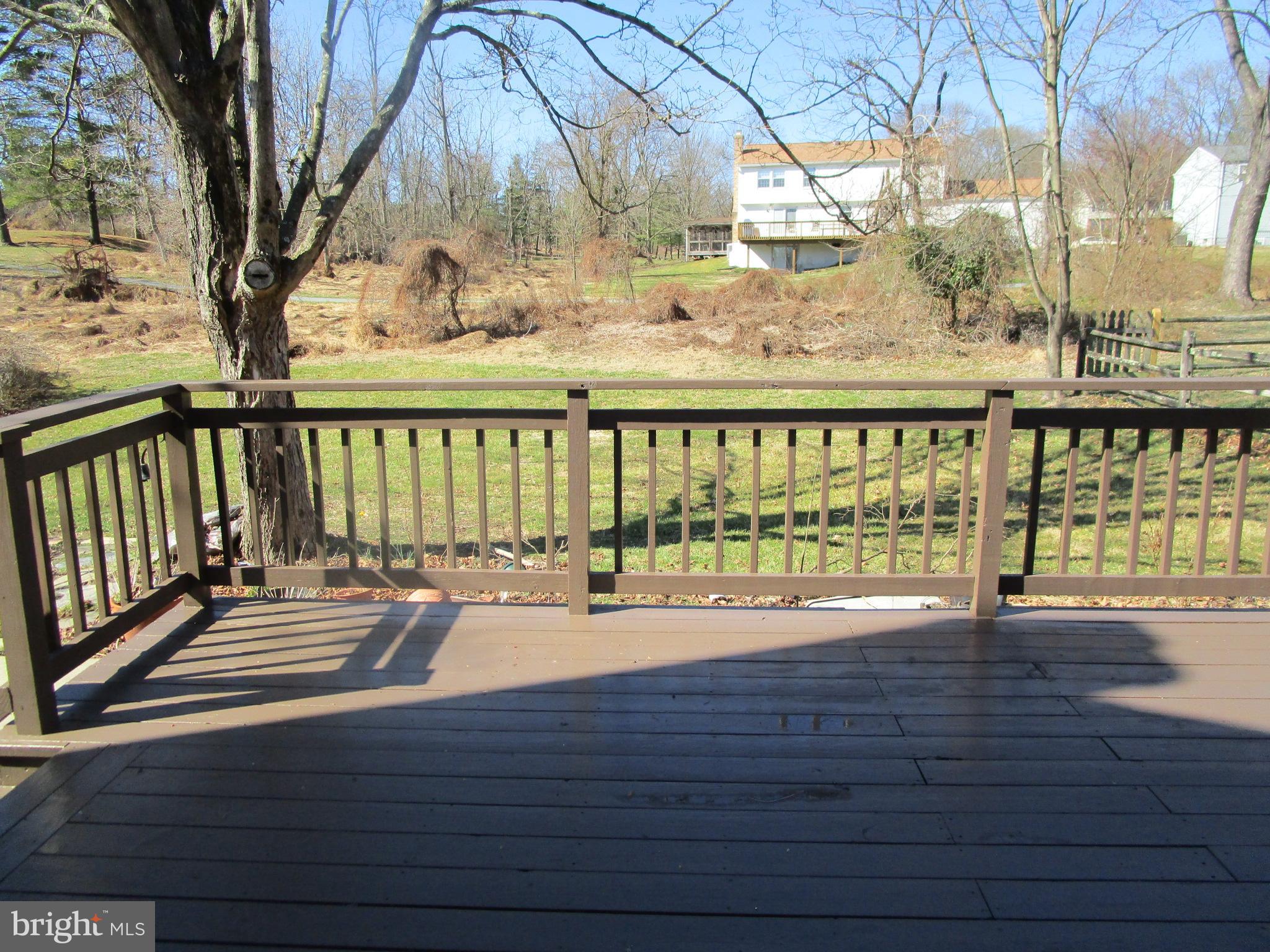 10128 Roveout Lane Columbia, MD 21046 - Photo 33 of 35 Backs to open space