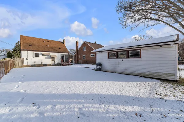 $166,000 | 23307 Willard Avenue, Warren, MI 48089