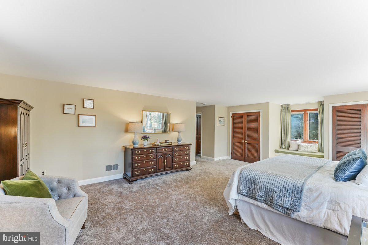 134 Lakeview Drive Media, PA 19063 - Photo 25 of 46 Primary Bedroom