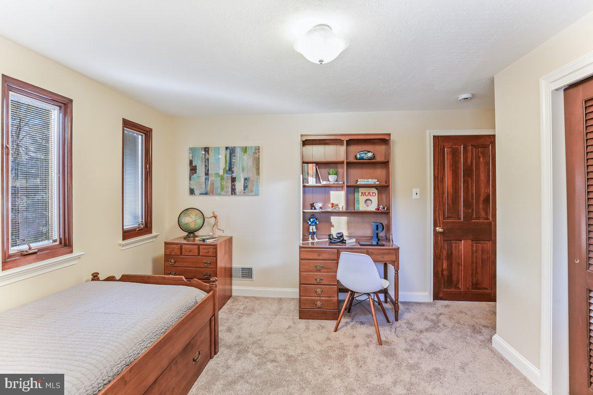 134 Lakeview Drive Media, PA 19063 - Photo 30 of 46 3rd Bedroom