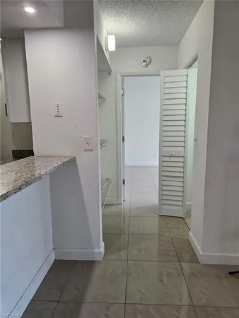 $1,950 | 108 Santa Clara Drive, Unit 4, Naples, FL 34104