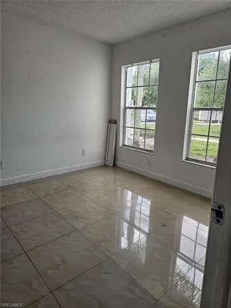 $1,950 | 108 Santa Clara Drive, Unit 4, Naples, FL 34104