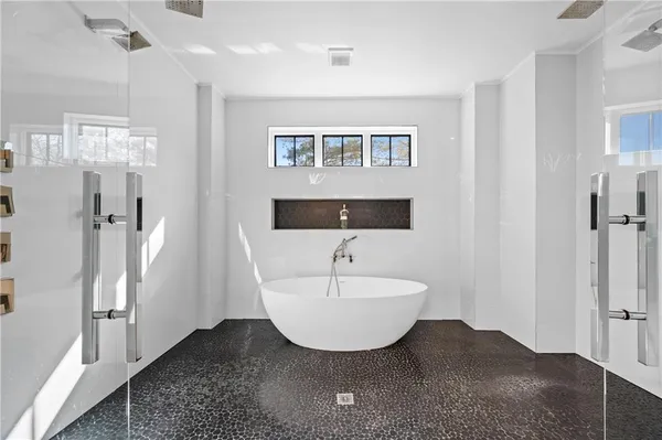 $4,295,000 | 16163 Belford Drive, Milton, GA 30004