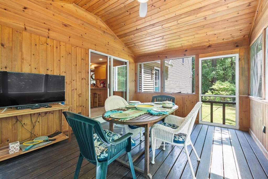 36 Country Lane Princeton, MA 01541 - Photo 22 of 42