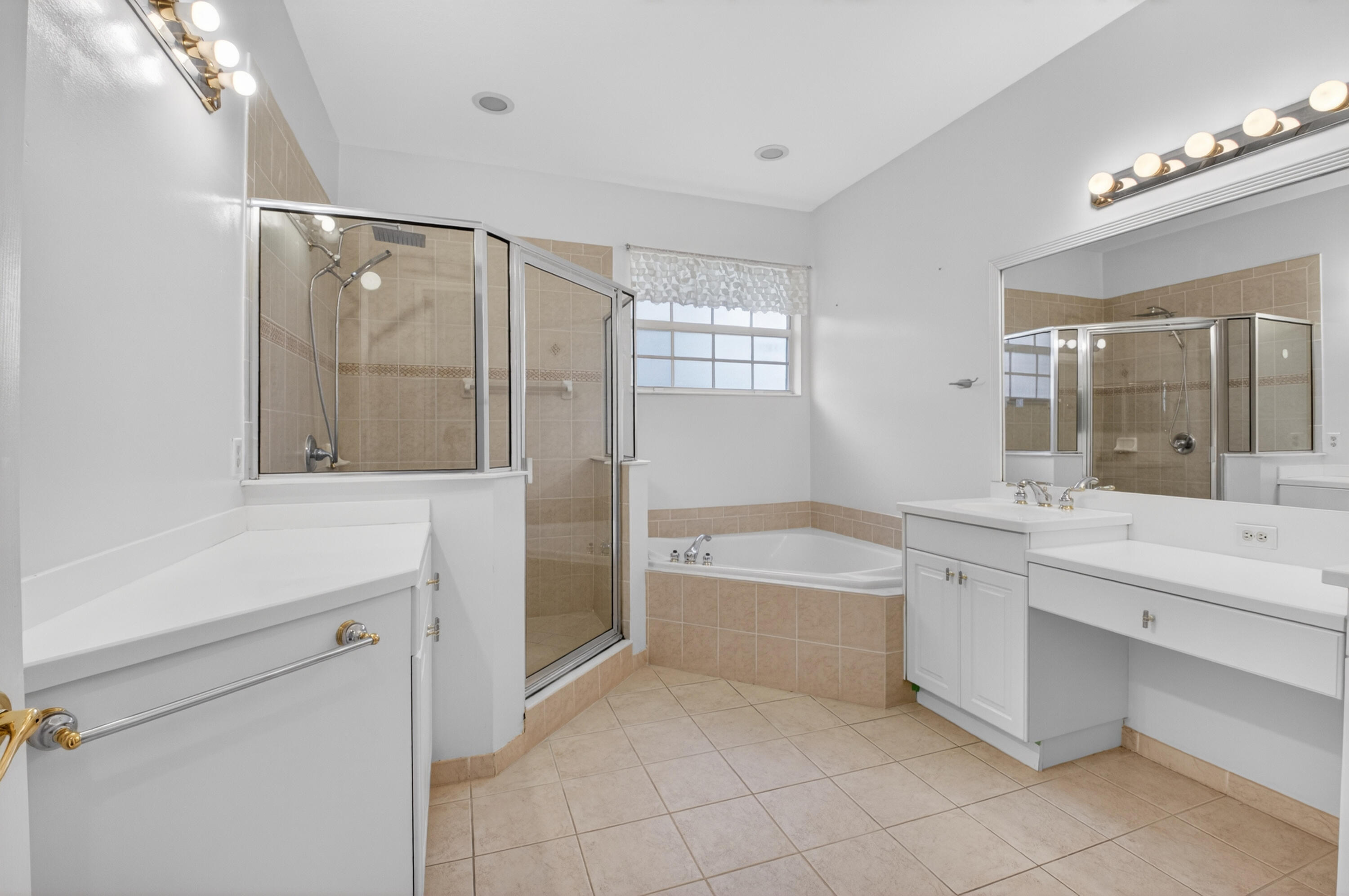 51 Lancaster Road Boynton Beach, FL 33426 - Photo 33 of 61 DSC_8963