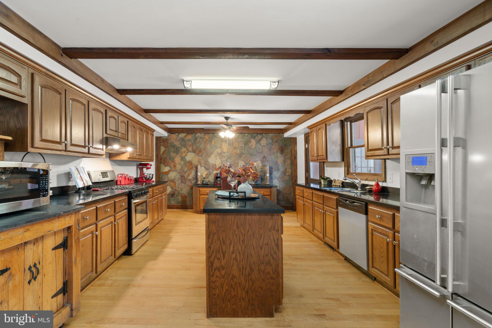 4257 Cabin Road Reva, VA 22735 - Photo 14 of 102 Main level kitchen