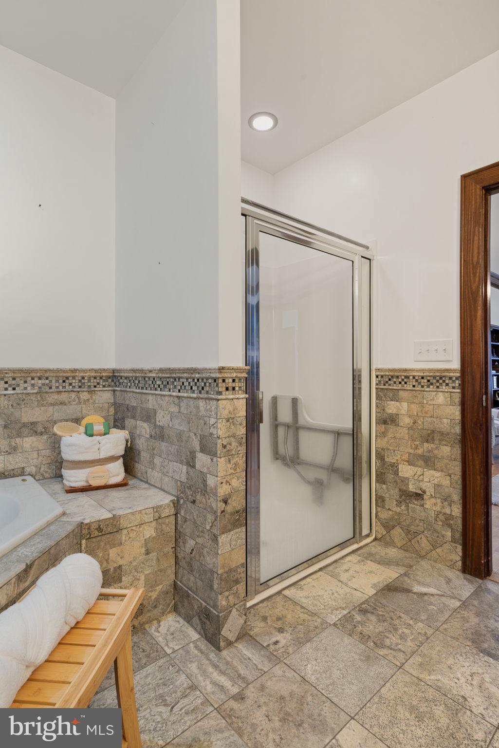 4257 Cabin Road Reva, VA 22735 - Photo 26 of 102 Owners en-suite luxury bath