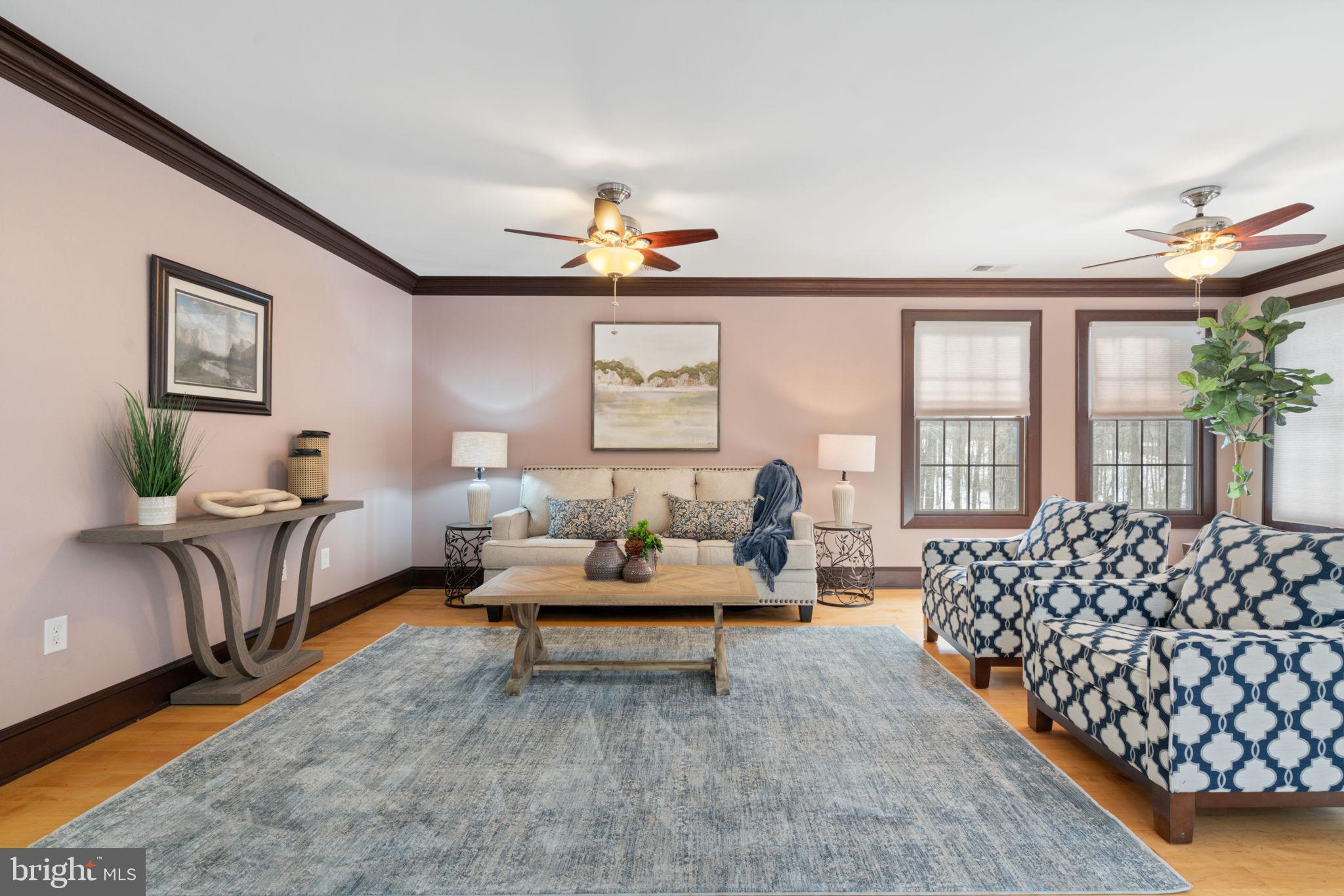 4257 Cabin Road Reva, VA 22735 - Photo 39 of 102 Upper level -1 bedroom apartment/living room