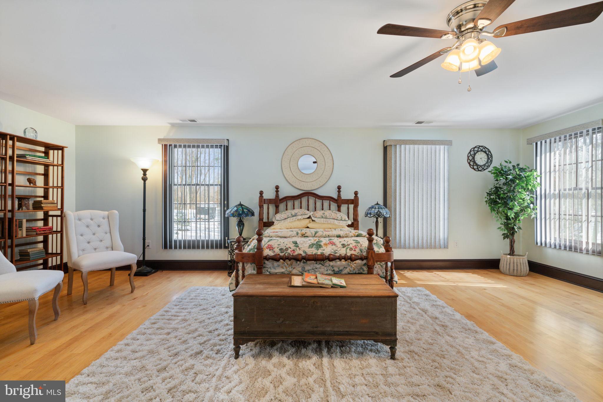 4257 Cabin Road Reva, VA 22735 - Photo 49 of 102 Huge bedroom in upper level- 1 bedroom apartment