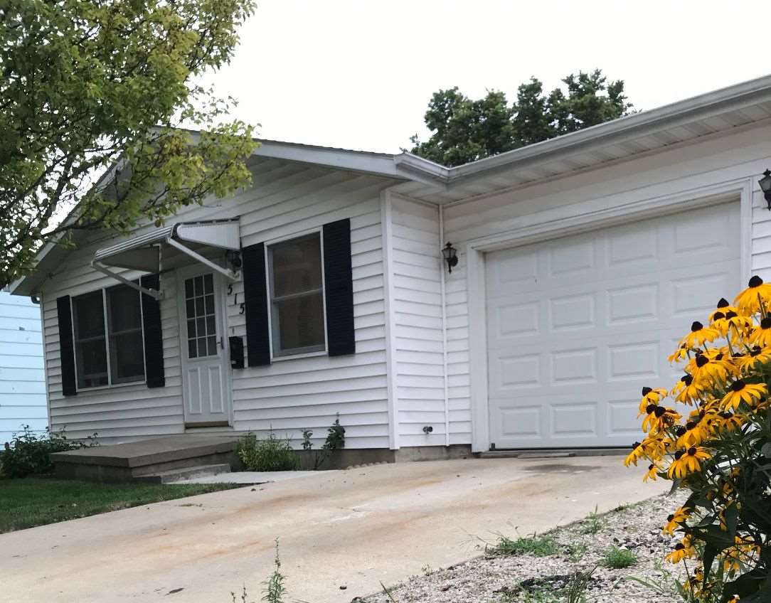 515 South 12th Street Rochelle, IL 61068 - Photo 1 of 25 a view of a house with a yard