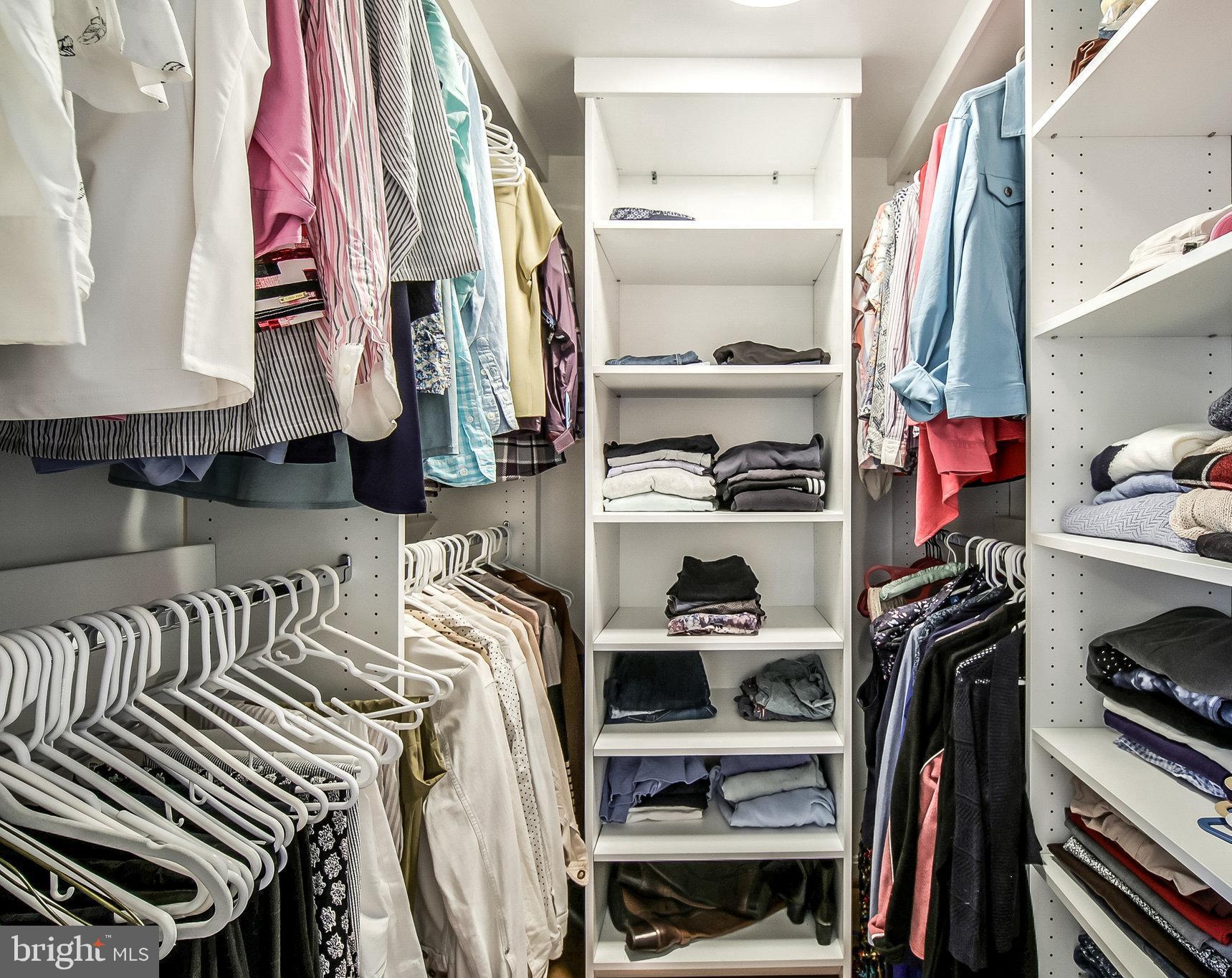7006 Barnack Drive Springfield, VA 22152 - Photo 26 of 66 Walk-in closet - Bedroom #3 Upper Level